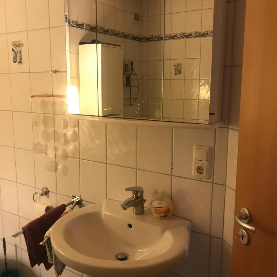 Ferienwohnung Am Gruenen Band Hellingen Exterior foto