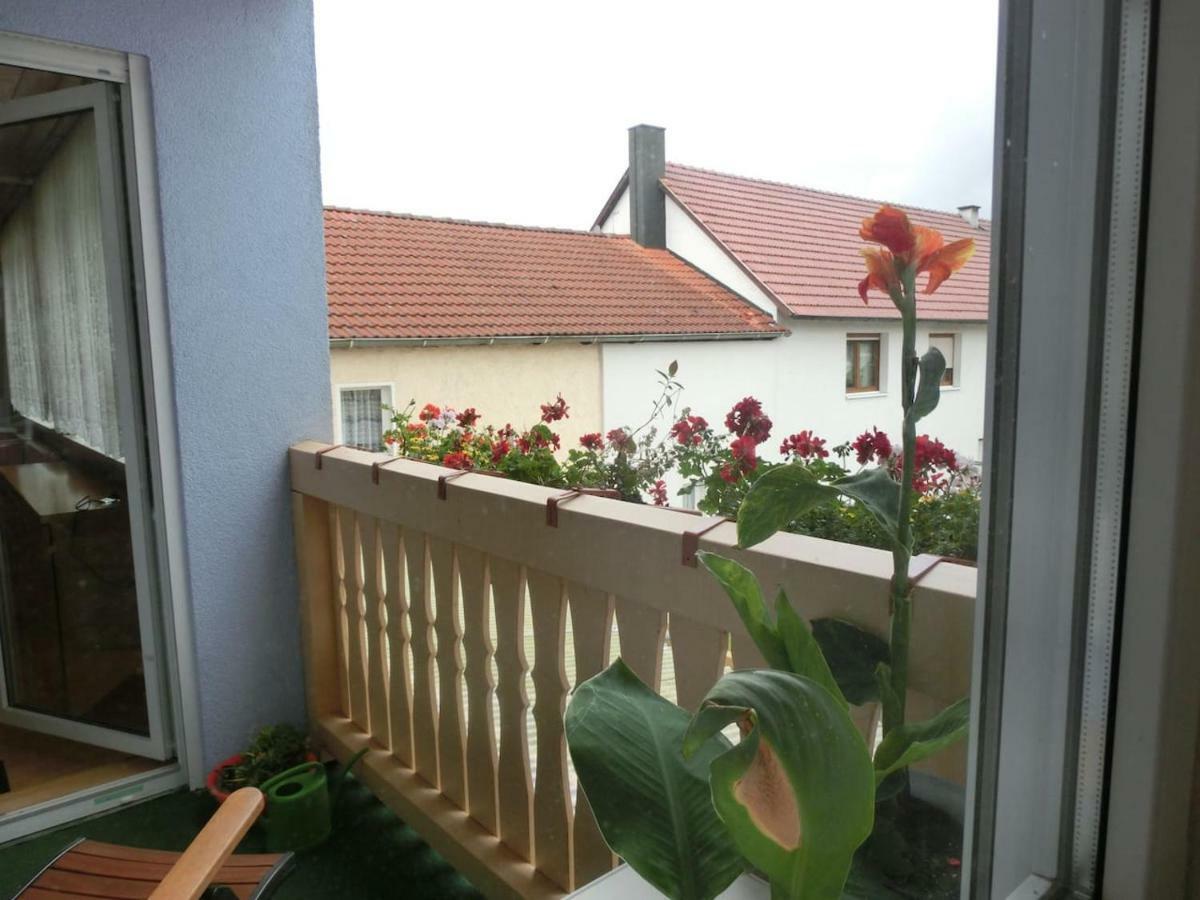 Ferienwohnung Am Gruenen Band Hellingen Exterior foto